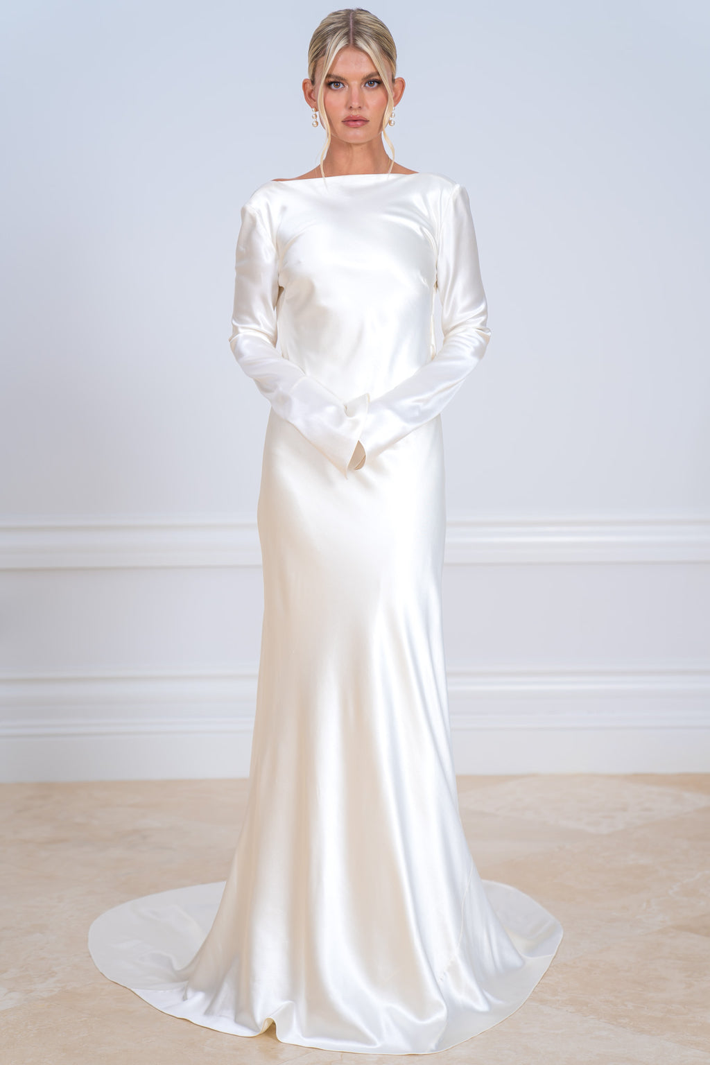 Jules - Silk Long Sleeve Backless Wedding Dress – Daughters of Simone