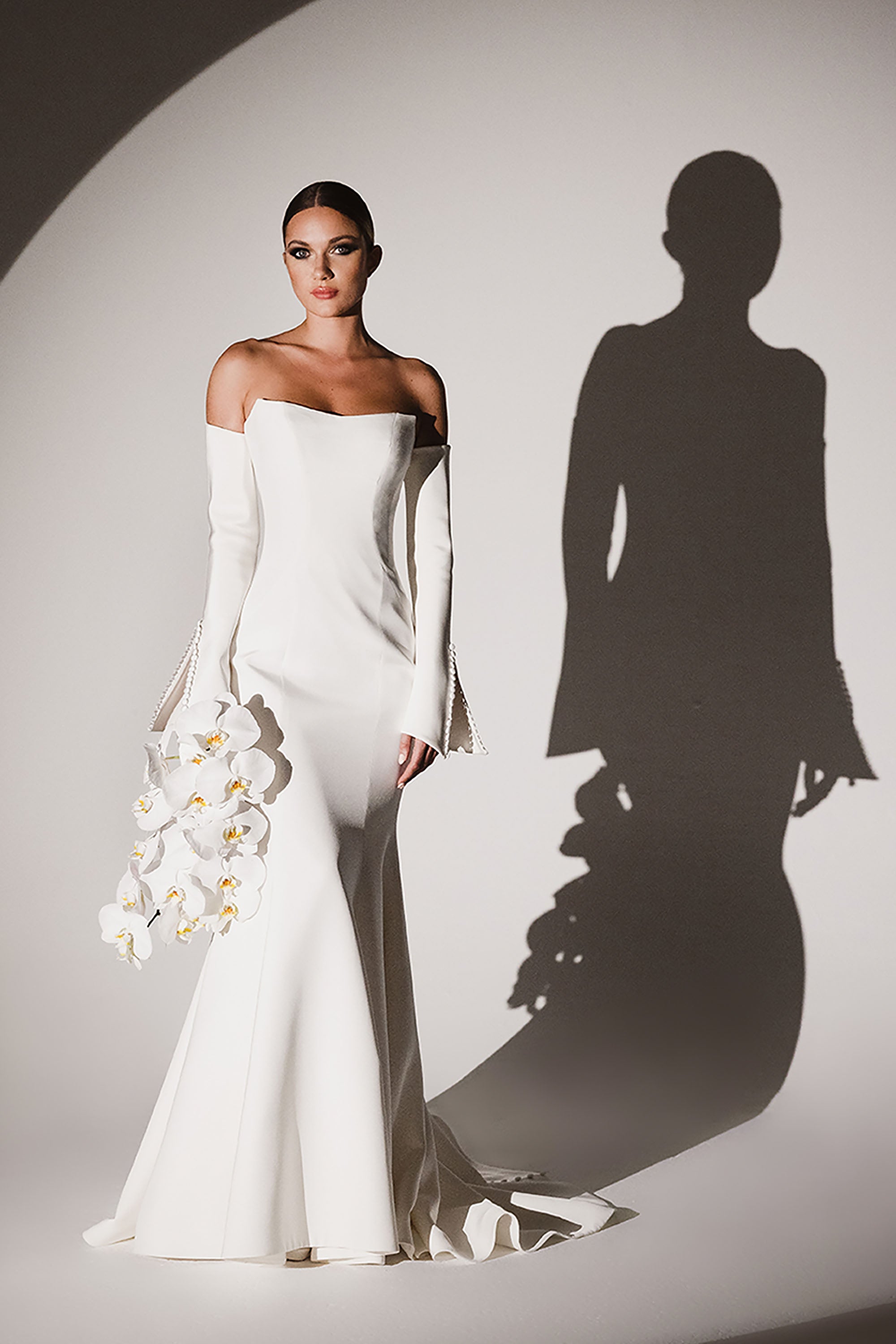 RK2381 Gown
